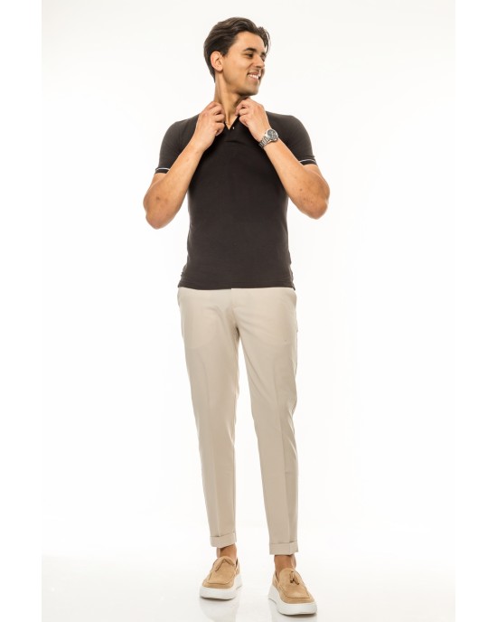 T-Shirt Calvin Klein μαύρο ΚΟΝΤΟΜΑΝΙΚΕΣ