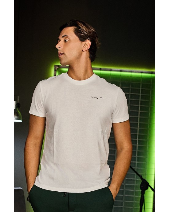 T-shirt Tommy Jeans άσπρο ΚΟΝΤΟΜΑΝΙΚΕΣ