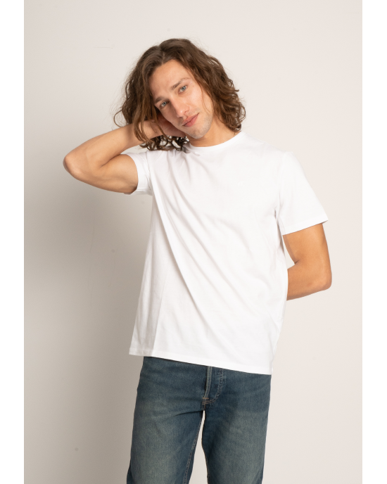 T-shirt Calvin Klein άσπρο ΚΟΝΤΟΜΑΝΙΚΕΣ