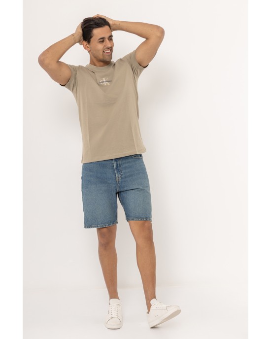 T-shirt Calvin Klein μπεζ ΚΟΝΤΟΜΑΝΙΚΕΣ
