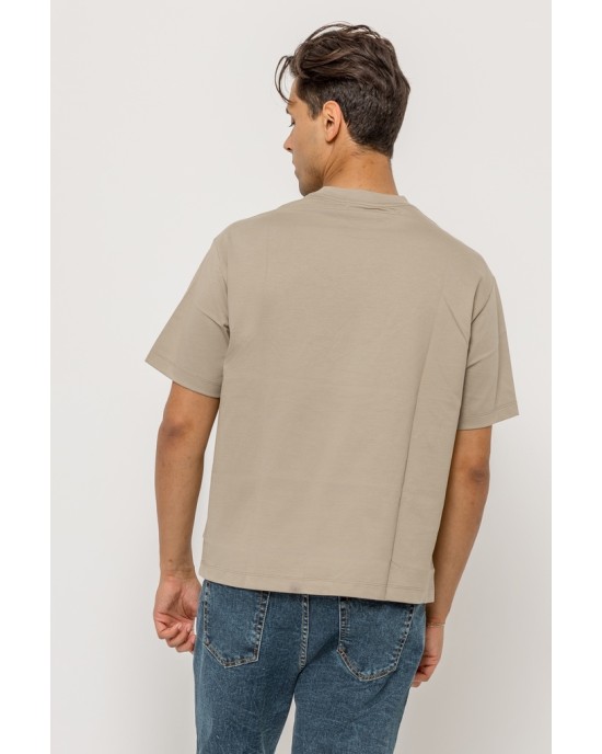 T-shirt Calvin Klein μπεζ ΚΟΝΤΟΜΑΝΙΚΕΣ