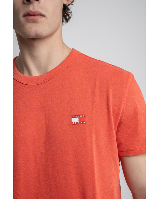T-shirt Tommy Jeans πορτοκαλί ΚΟΝΤΟΜΑΝΙΚΕΣ