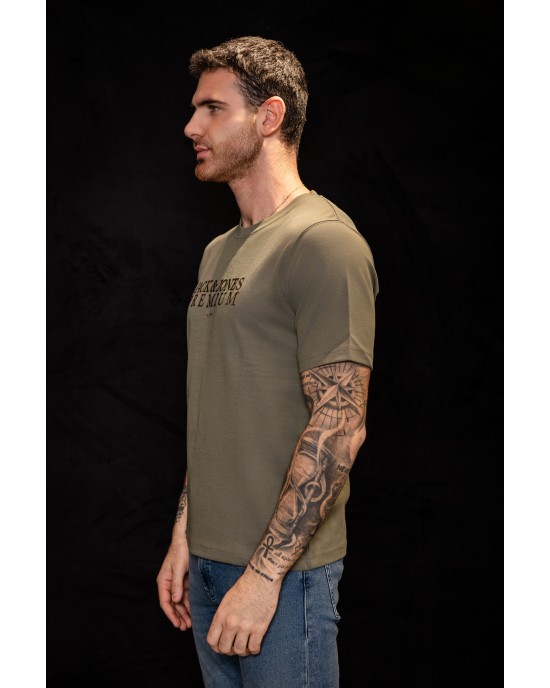 T-shirt Jack n Jones χακί ΚΟΝΤΟΜΑΝΙΚΕΣ