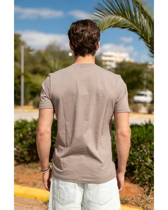 T-Shirt Hugo χακί ΚΟΝΤΟΜΑΝΙΚΕΣ