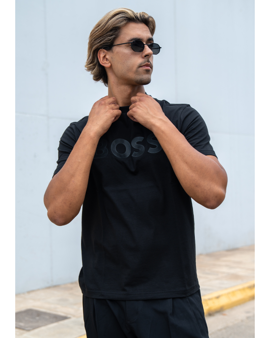 T-Shirt Boss μαύρο ΚΟΝΤΟΜΑΝΙΚΕΣ