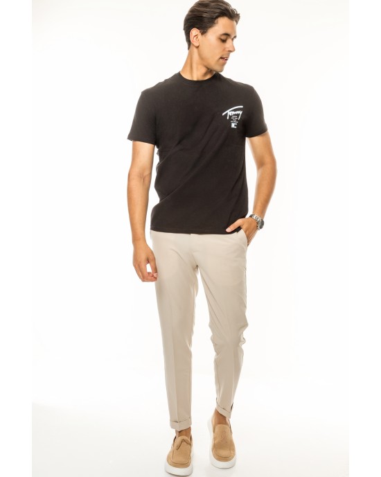 T-shirt Tommy Jeans μαύρο ΚΟΝΤΟΜΑΝΙΚΕΣ