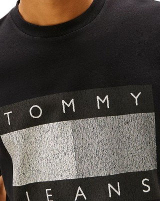 T-shirt Tommy Jeans μαύρο