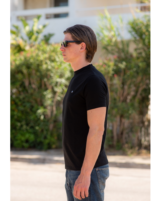 T-shirt Karl Lagerfeld μαύρο ΚΟΝΤΟΜΑΝΙΚΕΣ