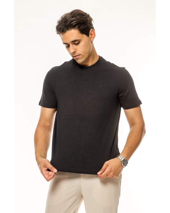 T-shirt Calvin Klein μαύρο ΚΟΝΤΟΜΑΝΙΚΕΣ