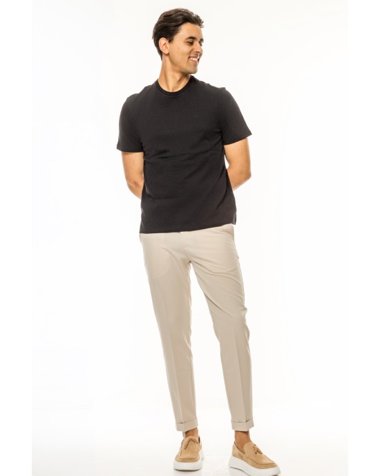 T-shirt Calvin Klein μαύρο ΚΟΝΤΟΜΑΝΙΚΕΣ