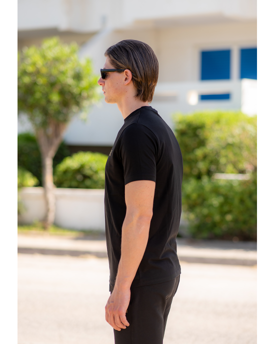 T-shirt Karl Lagerfeld μαύρο ΚΟΝΤΟΜΑΝΙΚΕΣ