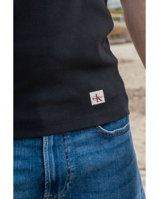 Αμάνικο Calvin Klein μαύρο ΚΟΝΤΟΜΑΝΙΚΕΣ