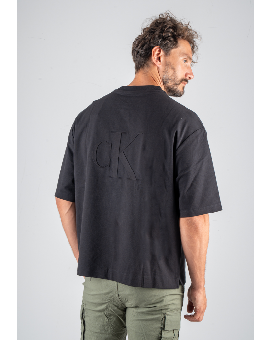 T-Shirt Calvin Klein μαύρο ΚΟΝΤΟΜΑΝΙΚΕΣ