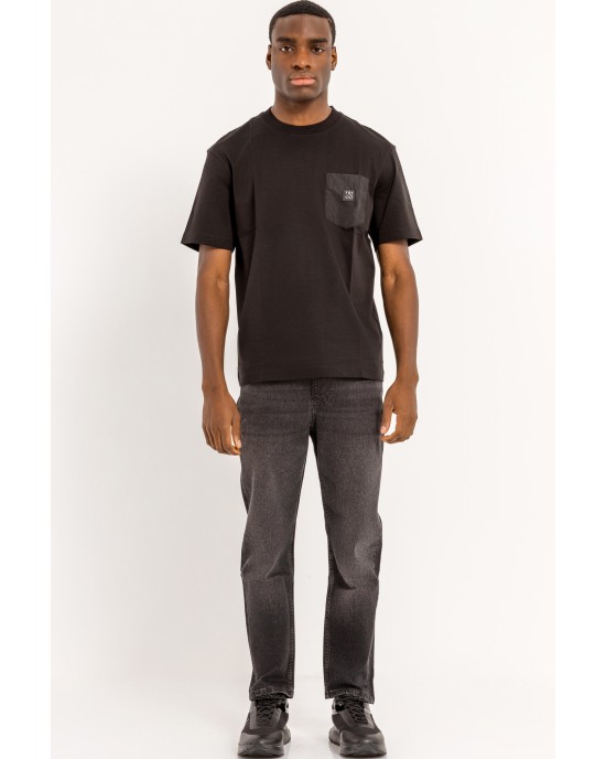 T-Shirt Hugo μαύρο ΚΟΝΤΟΜΑΝΙΚΕΣ