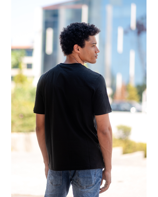 T-Shirt Hugo μαύρο ΚΟΝΤΟΜΑΝΙΚΕΣ