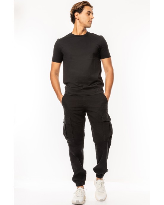 T-Shirt Hugo μαύρο ΚΟΝΤΟΜΑΝΙΚΕΣ
