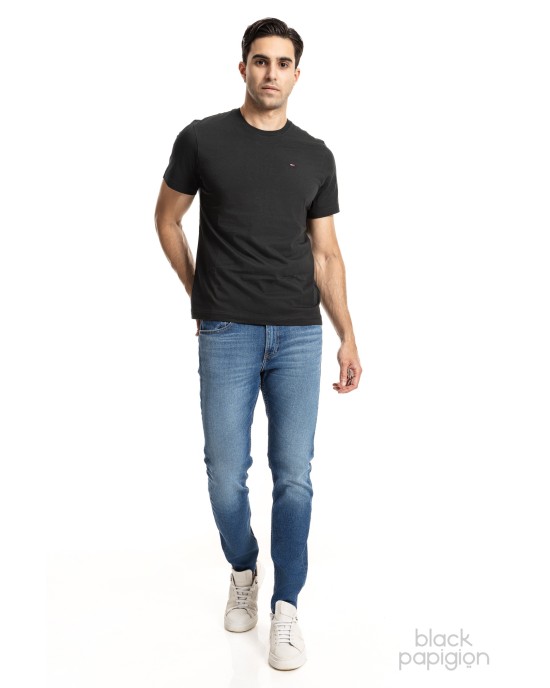 T-shirt Tommy Jeans μαύρο ΚΟΝΤΟΜΑΝΙΚΕΣ