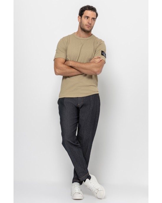 T-shirt Calvin Klein γκρι ΚΟΝΤΟΜΑΝΙΚΕΣ