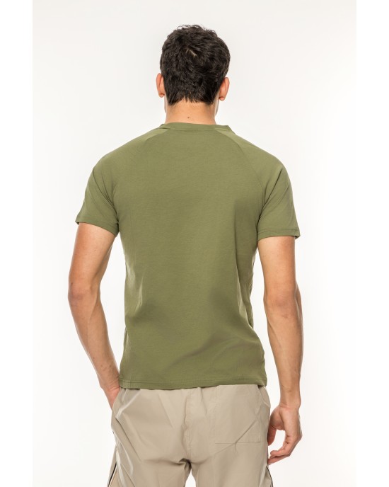 T-Shirt Boss λαδί ΚΟΝΤΟΜΑΝΙΚΕΣ