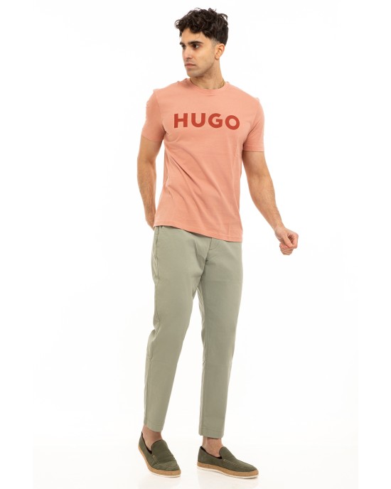 T-Shirt Hugo σομόν ΚΟΝΤΟΜΑΝΙΚΕΣ