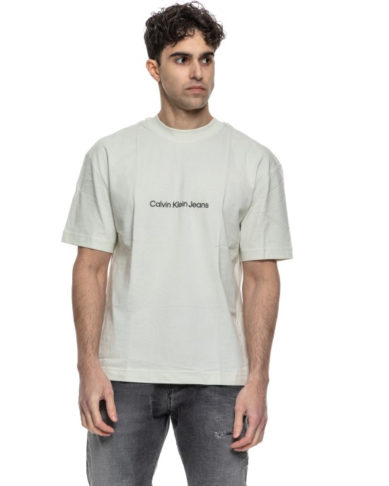 T-Shirt Calvin Klein εκρού ΚΟΝΤΟΜΑΝΙΚΕΣ