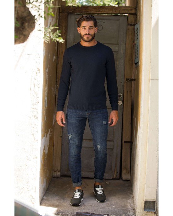 Μπλούζα Jack n Jones σε σκούρο μπλε χρώμα Μπλούζα Jack n Jones σε σκούρο μπλε χρώμα