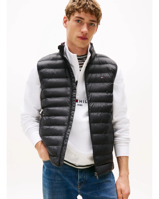 Μπουφάν αμάνικο Tommy Hilfiger μαύρο ΜΠΟΥΦΑΝ