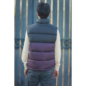 Αμάνικο μπουφάν Hugo μωβ Αμάνικο μπουφάν Hugo μωβ