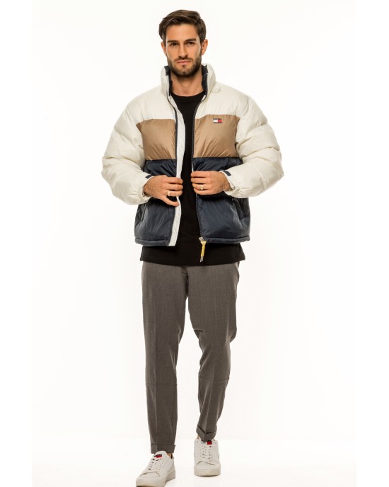 Μπουφάν Tommy Jeans εκρού ΜΠΟΥΦΑΝ Μπουφάν Tommy Jeans εκρού ΜΠΟΥΦΑΝ