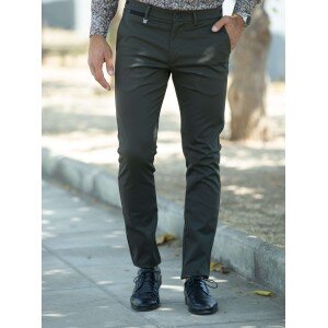 Παντελόνι Vittorio Como σε χακί σκούρα απόχρωση Παντελόνι Vittorio Como σε χακί σκούρα απόχρωση