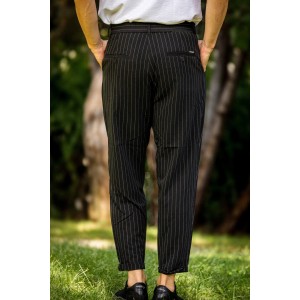 Παντελόνι Vittorio Genova μαύρο με άσπρη ρίγα Παντελόνι Vittorio Genova μαύρο με άσπρη ρίγα