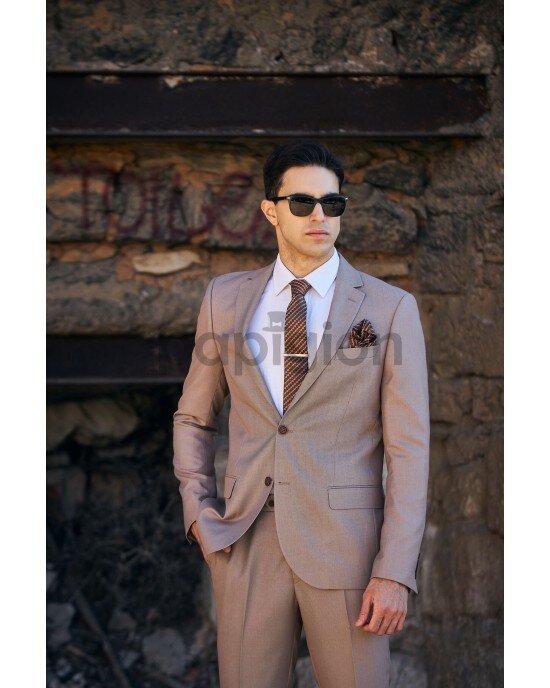 Κοστούμι Vittorio Varese μπεζ SLIM FIT Κοστούμι Vittorio Varese μπεζ SLIM FIT