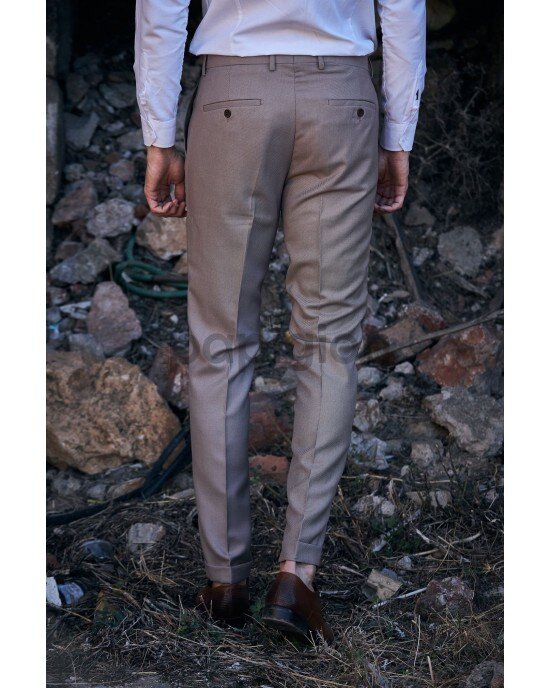 Κοστούμι Vittorio Varese μπεζ SLIM FIT Κοστούμι Vittorio Varese μπεζ SLIM FIT