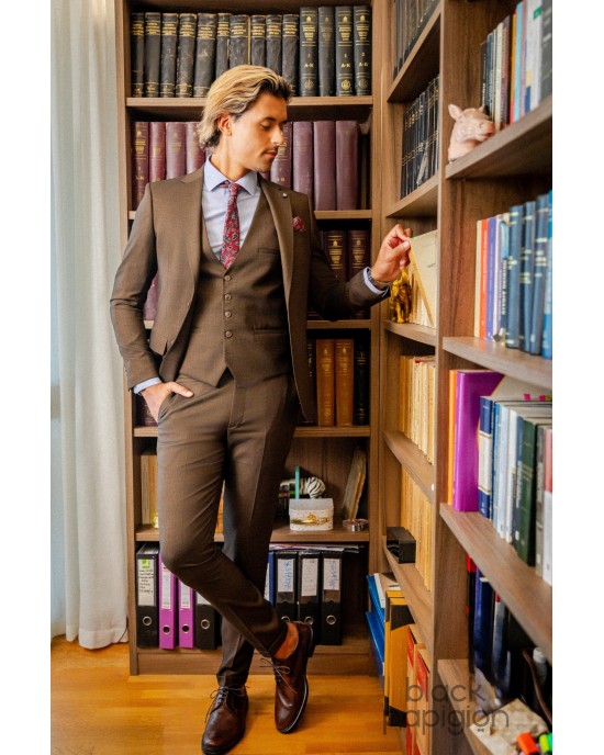 Κοστούμι Vittorio Luca καφέ SLIM FIT