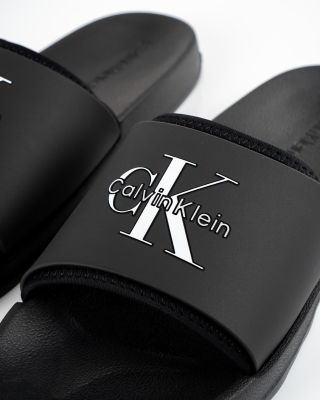 Σαγιονάρα Calvin Klein μαύρη