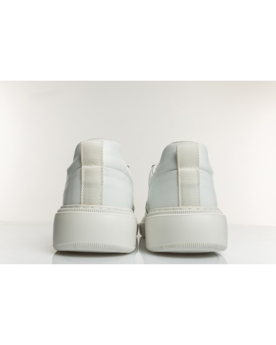Παπούτσι 19V69 Italia Versace Abbigliamento άσπρο CASUAL